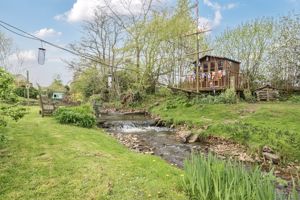 Photo 30- click for photo gallery